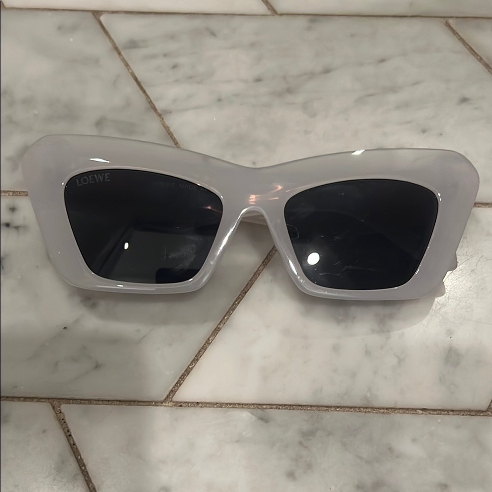 Loewe Anagram 52mm white Sunglasses